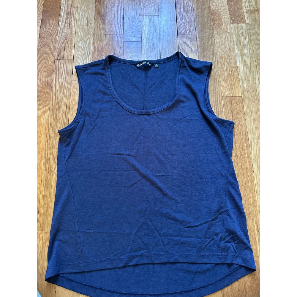 Womens athleta tank top size medium